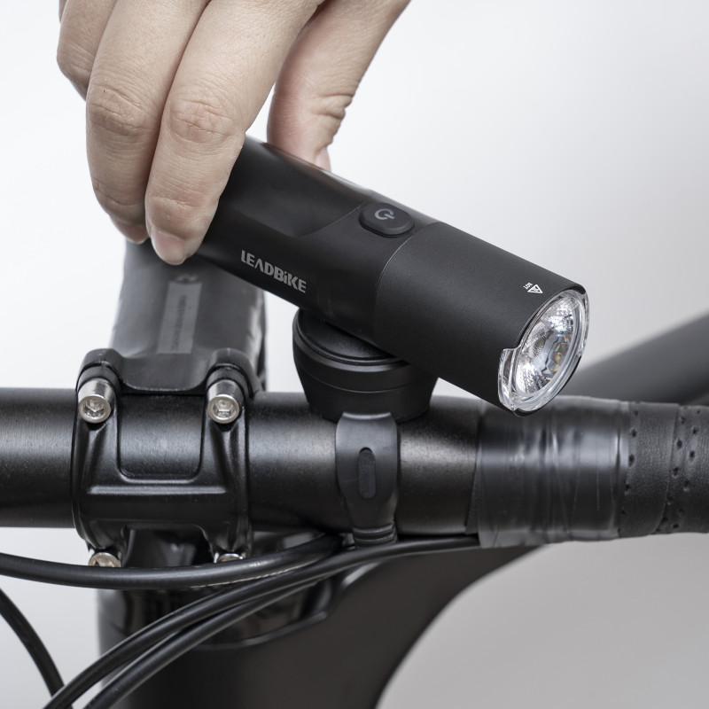 Велофара потужна LEADBIKE M02-OSRAM 400LM, 2000mAh, waterproof, children lock, Li-Ion акумулятор, ЗУ Type-C