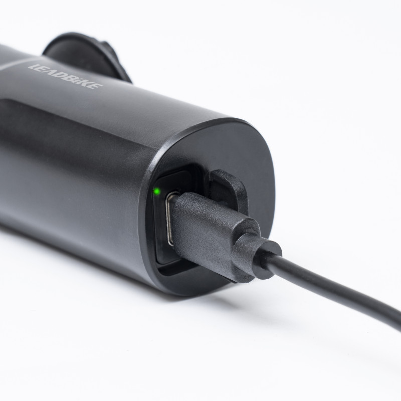 Велофара потужна LEADBIKE M02-OSRAM 400LM, 2000mAh, waterproof, children lock, Li-Ion акумулятор, ЗУ Type-C