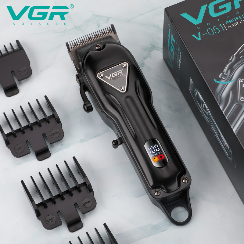 Акумуляторна машинка для стриження (clipper) VGR V-051, 4 насадки, 2500 mAh, LED display