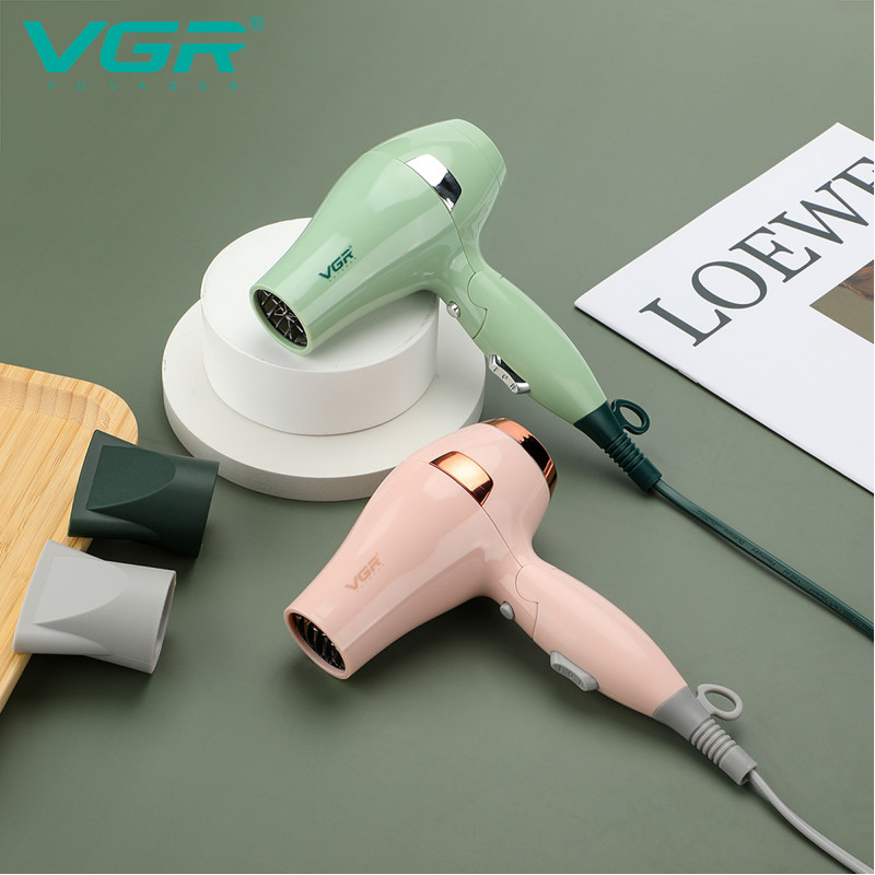Фен складаний VGR V-432 GREEN, 3 рівні обдування, низький рівень шуму, 1200 Вт